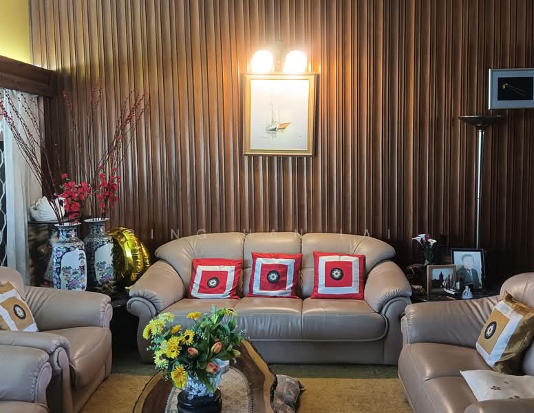 Bungalow House untuk Dijual di Bukit Gasing (Petaling Jaya) - Ping Han Lai - Living Room - PropertyGuru.com.my