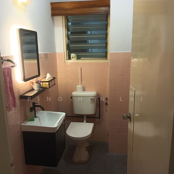 Bungalow House untuk Dijual di Bukit Gasing (Petaling Jaya) - Ping Han Lai - Bathroom - PropertyGuru.com.my