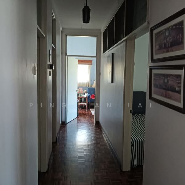 Bungalow House untuk Dijual di Bukit Gasing (Petaling Jaya) - Ping Han Lai - Corridor - PropertyGuru.com.my