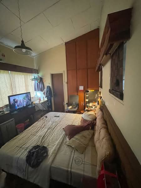 Bungalow House untuk Dijual di Bukit Gasing (Petaling Jaya) - Ping Han Lai - Bedroom - PropertyGuru.com.my