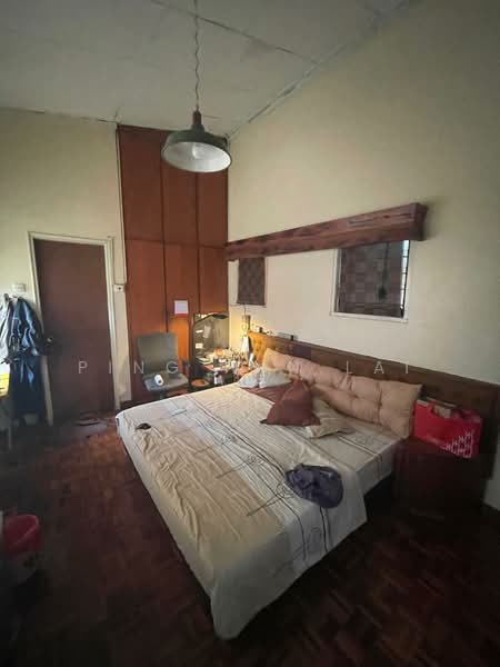 Bungalow House untuk Dijual di Bukit Gasing (Petaling Jaya) - Ping Han Lai - Bedroom - PropertyGuru.com.my