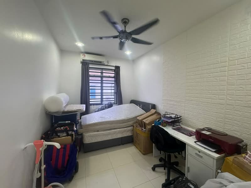 Rumah Teres 2-Tingkat untuk Dijual di Taman Scientex Senai (Senai) - Kuu Chin - Bedroom - PropertyGuru.com.my