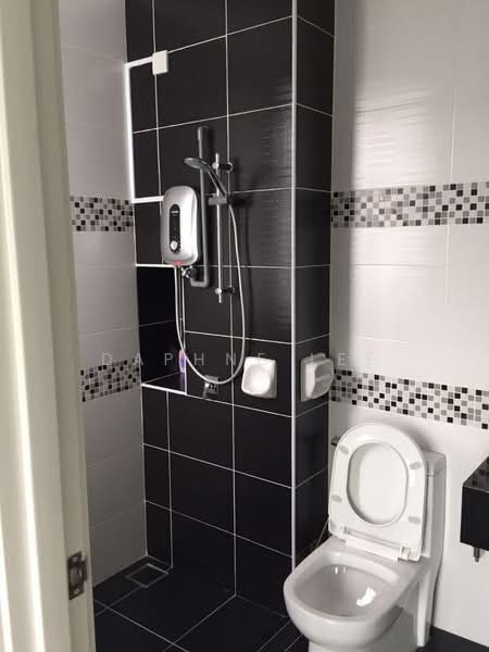Service Residence for Rent at Sky View - Daphne Lee - Bathroom - PropertyGuru.com.my