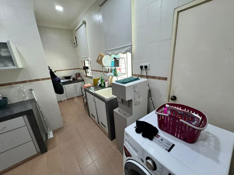 2-storey Terraced House for Sale in Taman Setiawangsa (Setiawangsa) - Welson Moo - Kitchen - PropertyGuru.com.my