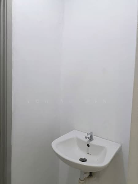 Condominium for Sale at The Golden Triangle Condominium - Loh Yu Wen - PropertyGuru.com.my