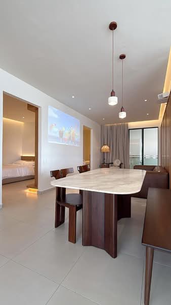 Kediaman Servis untuk Dijual di Riverhaus - Lucas Loh - Bedroom - PropertyGuru.com.my