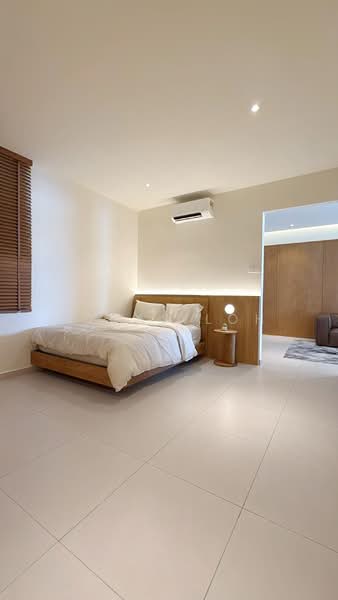 Kediaman Servis untuk Dijual di Riverhaus - Lucas Loh - Bedroom - PropertyGuru.com.my
