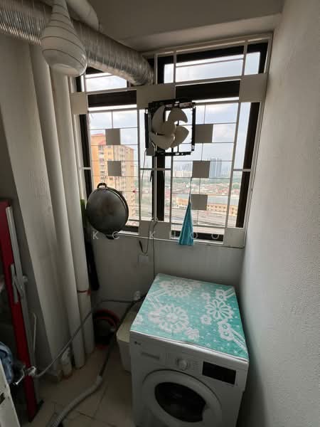 Kondominium untuk Dijual di Kepong Sentral Condominium - KC Khoo - PropertyGuru.com.my