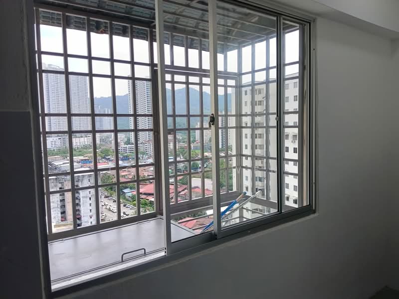 Pangsapuri untuk Disewa di Desa Indah Block 86 - Loh Yu Wen - View - PropertyGuru.com.my
