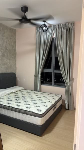 Kediaman Servis untuk Dijual di Gravit8, Klang - Sky Choo - Bedroom - PropertyGuru.com.my