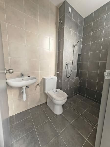 2-storey Terraced House for Sale in Gelang Patah (Johor) - Jayden Ng - Bathroom - PropertyGuru.com.my