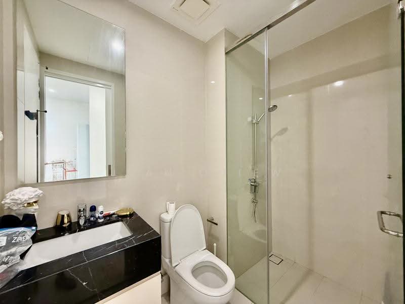 Service Residence for Sale at Pavilion Ceylon Hill - Jean Chiew - Bathroom - PropertyGuru.com.my