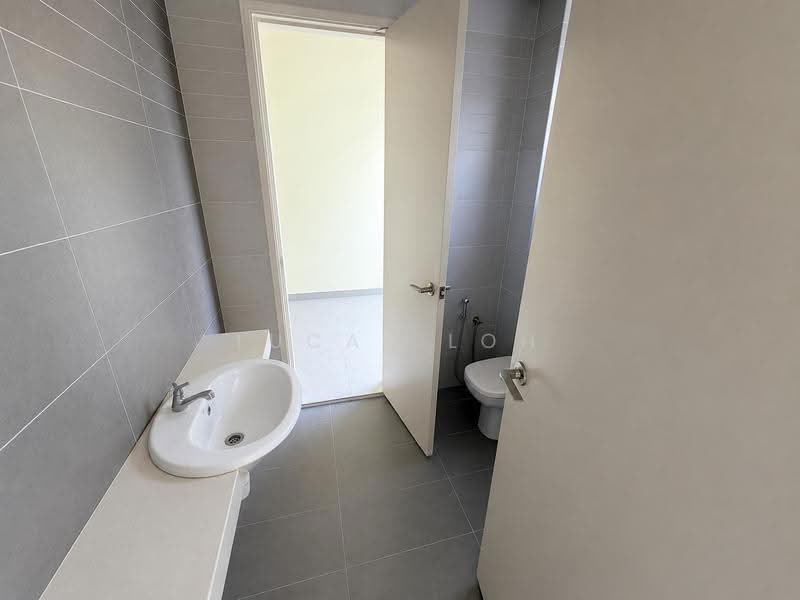 Rumah Teres 2-Tingkat untuk Dijual di Bandar Seri Coalfields (Sungai Buloh) - Lucas Loh - Bathroom - PropertyGuru.com.my