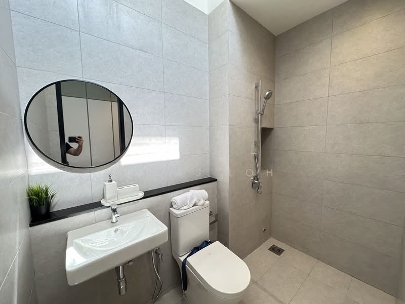 2-storey Terraced House for Sale in Gelang Patah (Johor) - Lucas Loh - Bathroom - PropertyGuru.com.my