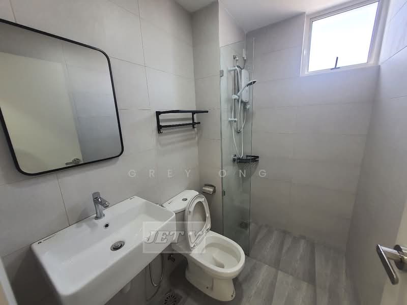 Kediaman Servis untuk Disewa di The Tresor @ Gravit8 - Grey Ong - Bathroom - PropertyGuru.com.my