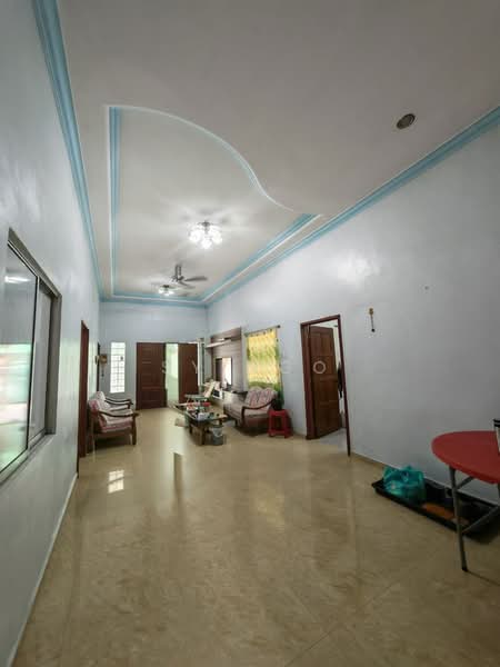1-storey Terraced House for Sale in Taman Puteri Wangsa (Ulu Tiram) - SY Ngo - Living Room - PropertyGuru.com.my