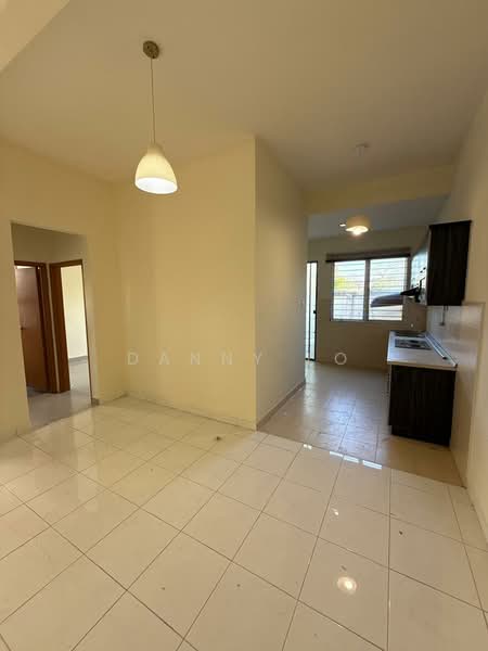 Cluster House for Sale in Taman Anggun (Rawang) - Danny Lo - Interior - PropertyGuru.com.my