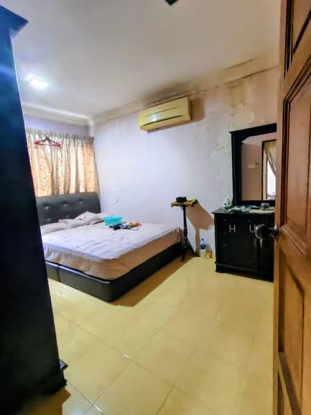 2-storey Terraced House for Sale in Taman Dagang Jaya (Ampang) - Jun Kien Chu - PropertyGuru.com.my