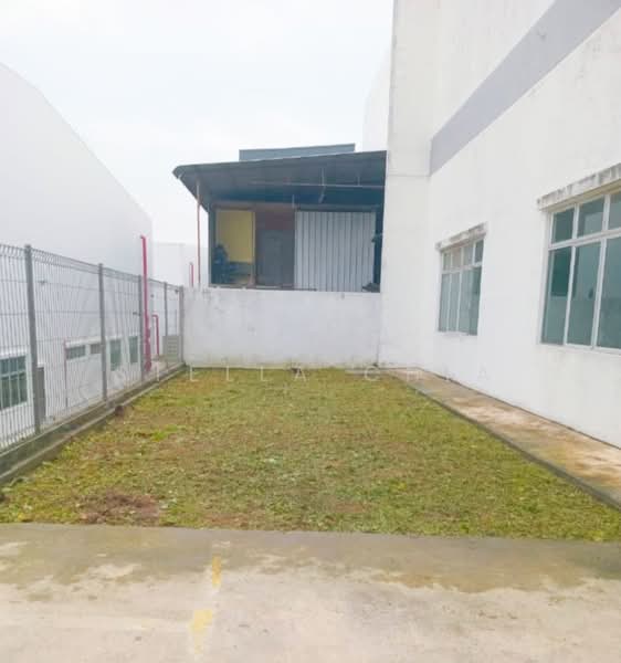 Kilang untuk Disewa di Taman Desa Cemerlang (Ulu Tiram) - Stella Chia - Exterior - PropertyGuru.com.my