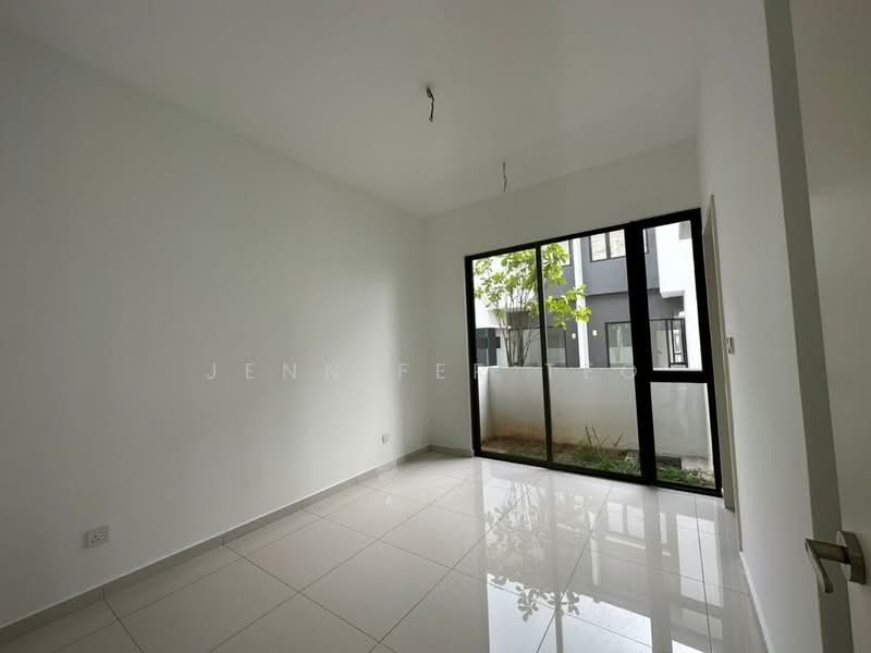 2-storey Terraced House for Sale in Bandar Gamuda Gardens (Rawang) - Jennifer Teo - Interior - PropertyGuru.com.my