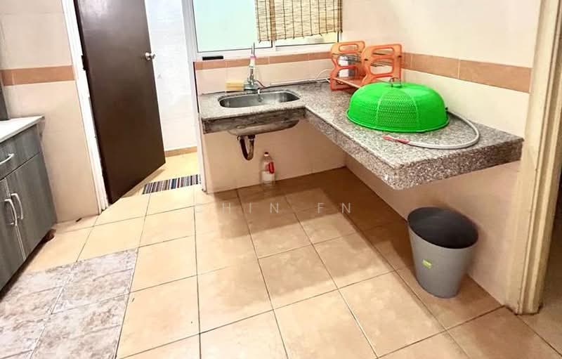Apartment for Sale at Pangsapuri Bukit Beruang Bestari (University View) - CHIN FN - Kitchen - PropertyGuru.com.my
