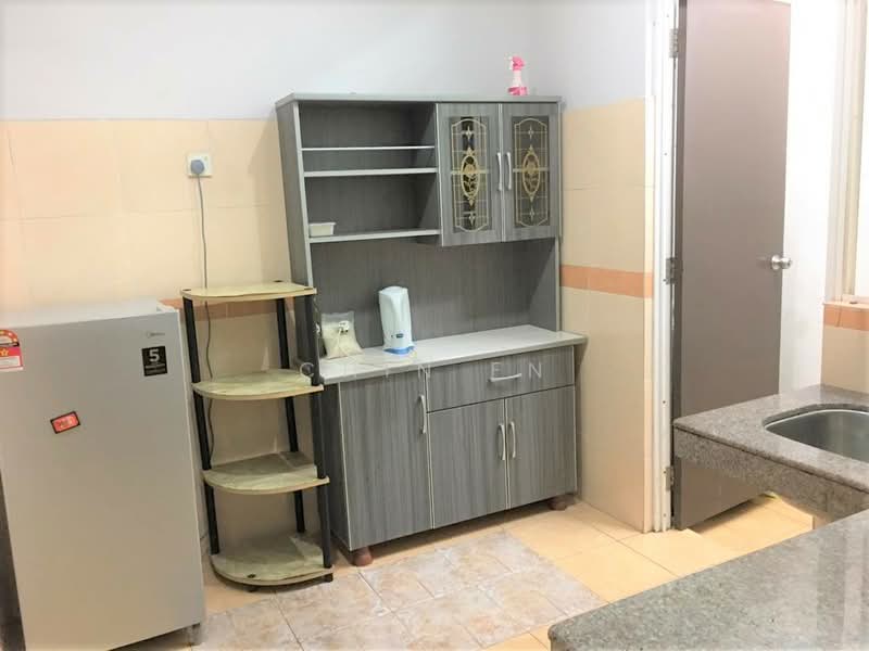Apartment for Sale at Pangsapuri Bukit Beruang Bestari (University View) - CHIN FN - Kitchen - PropertyGuru.com.my