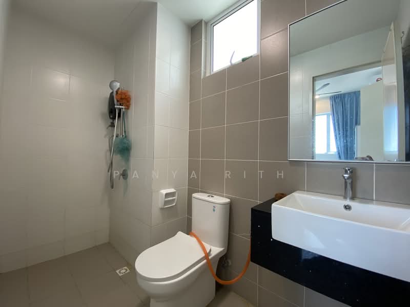 Kondominium untuk Disewa di Ideal Residency - Panya Rith - Bathroom - PropertyGuru.com.my