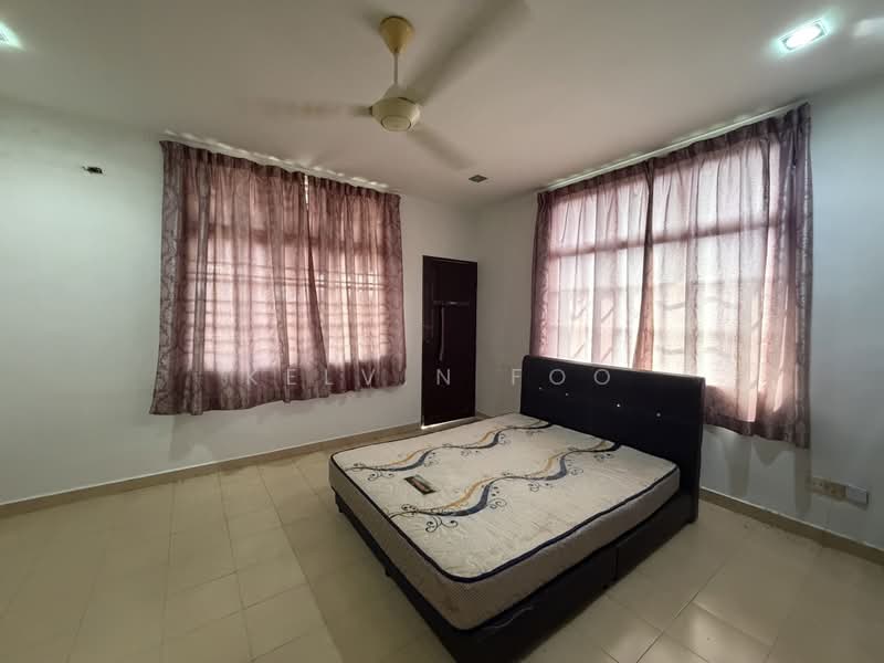2-storey Terraced House for Sale in Taman Sri Manggis (Teluk Intan) - Kelvin Foo - Bedroom - PropertyGuru.com.my