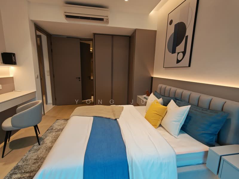 Kediaman Servis untuk Dijual di Eaton Residence - Yong Jun - Bedroom - PropertyGuru.com.my