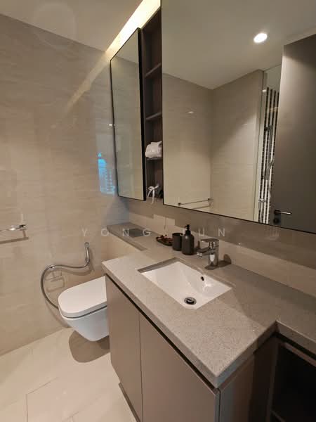 Kediaman Servis untuk Dijual di Eaton Residence - Yong Jun - Bathroom - PropertyGuru.com.my