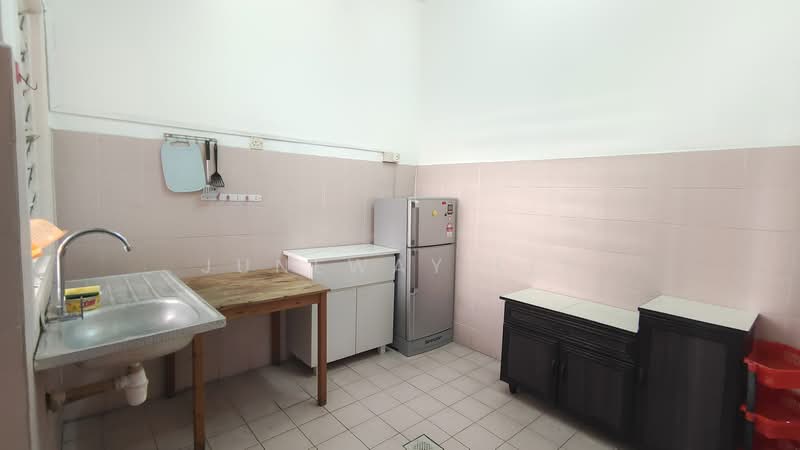 Condominium for Sale at Evergreen Park Acorn & Hazel - Juneway Lee - Kitchen - PropertyGuru.com.my