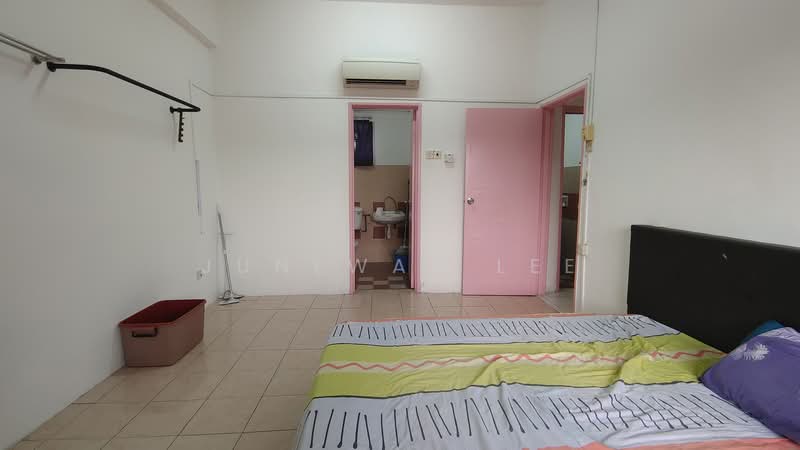 Condominium for Sale at Evergreen Park Acorn & Hazel - Juneway Lee - Bedroom - PropertyGuru.com.my