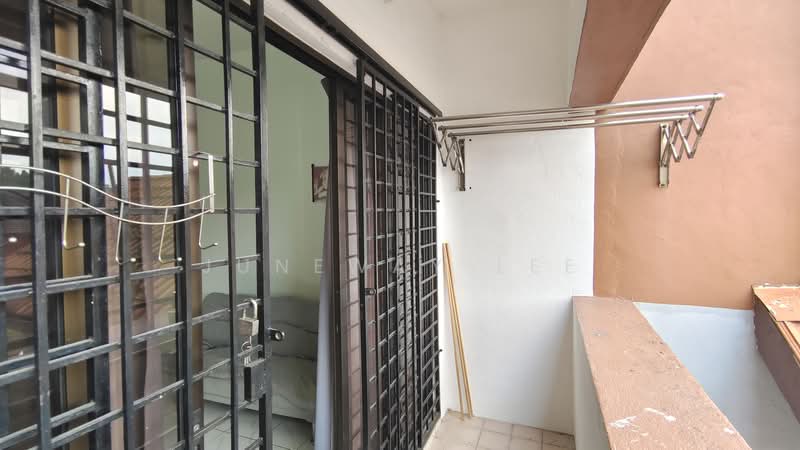 Condominium for Sale at Evergreen Park Acorn & Hazel - Juneway Lee - Balcony - PropertyGuru.com.my