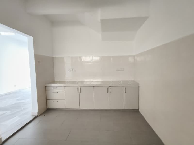 Rumah Teres 2-Tingkat untuk Dijual di Usj 6 (Subang Jaya) - Joyce Kok - Kitchen - PropertyGuru.com.my