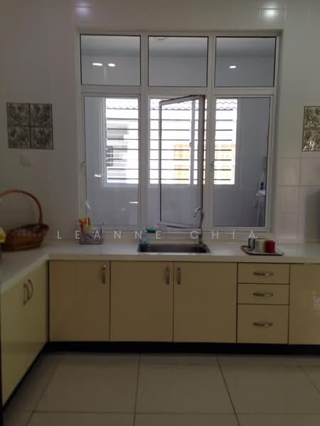 1-storey Terraced House for Sale in Shah Alam (Selangor) - Leanne Chia - Kitchen - PropertyGuru.com.my