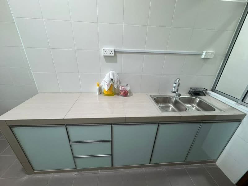 Pangsapuri untuk Disewa di Seri Molek Perdana - Alex How - Kitchen - PropertyGuru.com.my