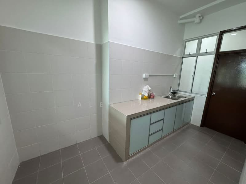 Pangsapuri untuk Disewa di Seri Molek Perdana - Alex How - Kitchen - PropertyGuru.com.my