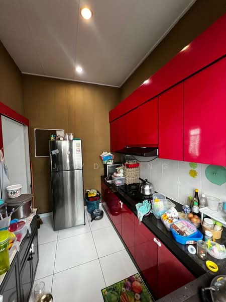 1-storey Terraced House for Sale in Taman Lagenda Putra (Kulai) - Jayden Ng - Kitchen - PropertyGuru.com.my