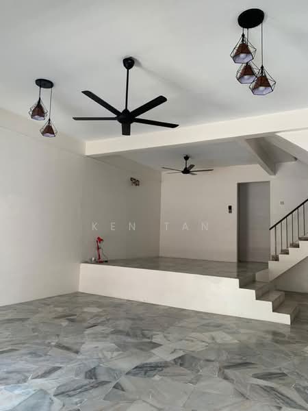 Rumah Teres 2-Tingkat untuk Disewa di Taman Serdang Raya (Seri Kembangan) - KEN TAN - PropertyGuru.com.my