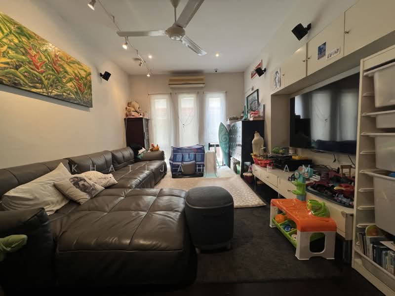 Semi-Detached House for Sale in Damansara Heights (Kuala Lumpur) - Khatijah Kalam - Living Room - PropertyGuru.com.my