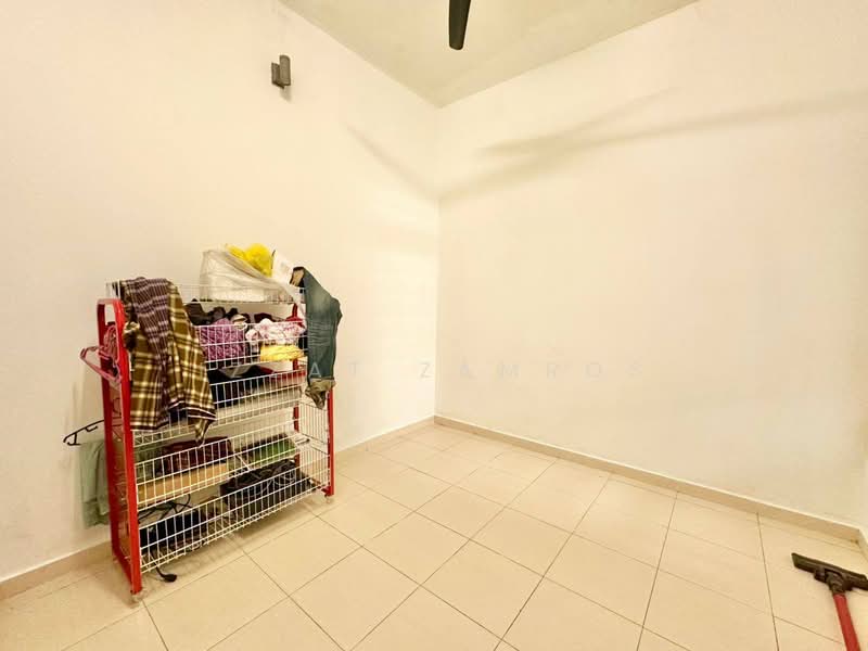 Townhouse for Sale in Balakong (Selangor) - Izzat Zamros - PropertyGuru.com.my