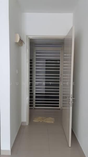 Kondominium untuk Dijual di Green Terrain (Prima Villa) - Juneway Lee - Entrance - PropertyGuru.com.my
