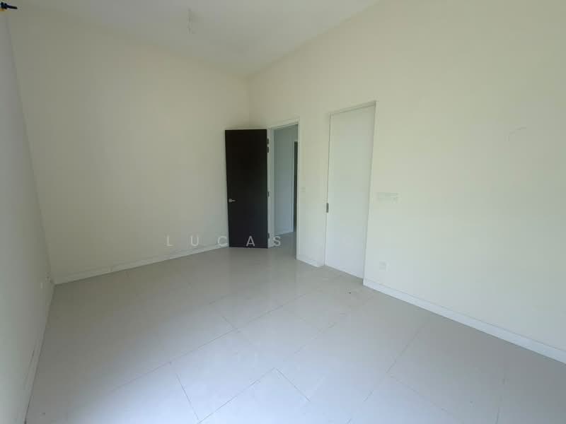 Semi-Detached House for Sale in Sungai Buloh (Selangor) - Lucas Loh - Interior - PropertyGuru.com.my