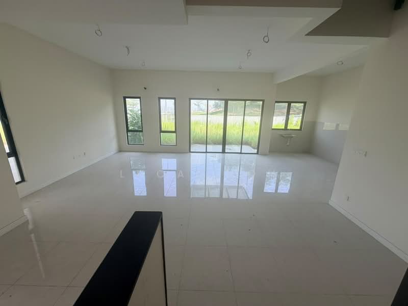 Semi-Detached House for Sale in Sungai Buloh (Selangor) - Lucas Loh - Living Room - PropertyGuru.com.my