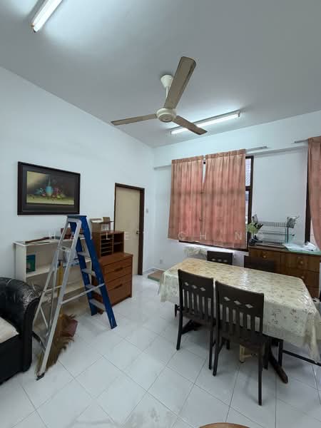 Pangsapuri untuk Disewa di PEN Villa - Hailey Ch'ng - Dining Room - PropertyGuru.com.my