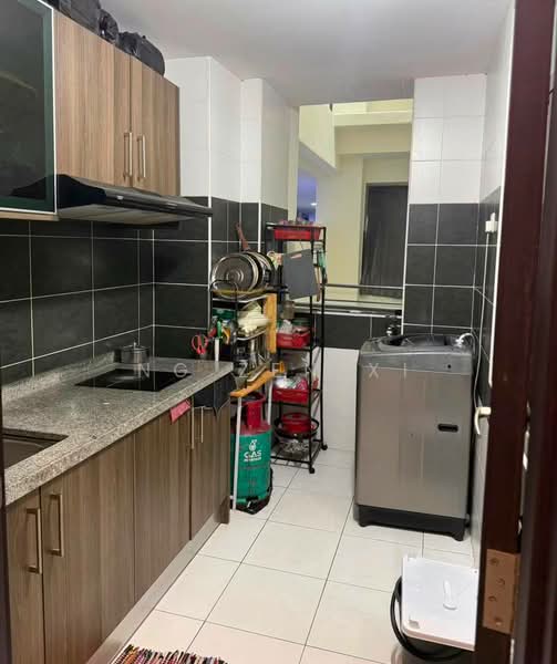 Service Residence for Rent at D'Inspire Residence (Inspira Bestari) - NG ZEN XI - Kitchen - PropertyGuru.com.my