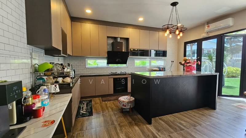 Cluster House for Sale in Skudai (Johor) - Eva Siow - Kitchen - PropertyGuru.com.my
