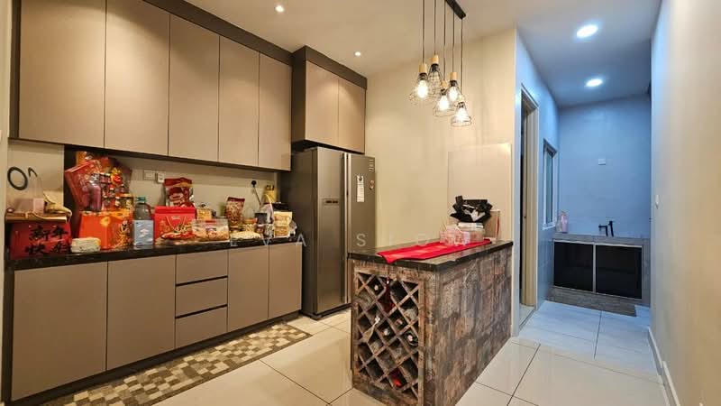 Cluster House for Sale in Skudai (Johor) - Eva Siow - Kitchen - PropertyGuru.com.my