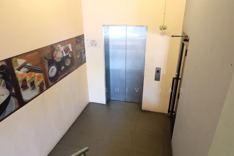 Retail Space for Rent in Petaling Jaya (Selangor) - Sajiv Shivadas - Corridor - PropertyGuru.com.my