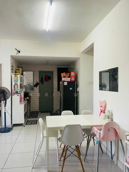 Rumah Bandar untuk Dijual di Bandar Botanic (Klang) - Tabris Wong - Kitchen - PropertyGuru.com.my